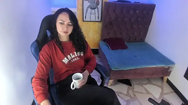 alison_moon7's cam snapshot