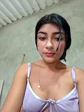 Sweed-virgin-pussy live sex cam
