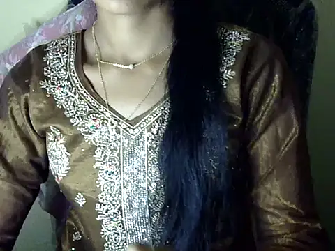 Khushi_v live sex cam