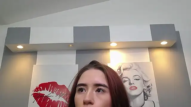 priya_tara's cam snapshot