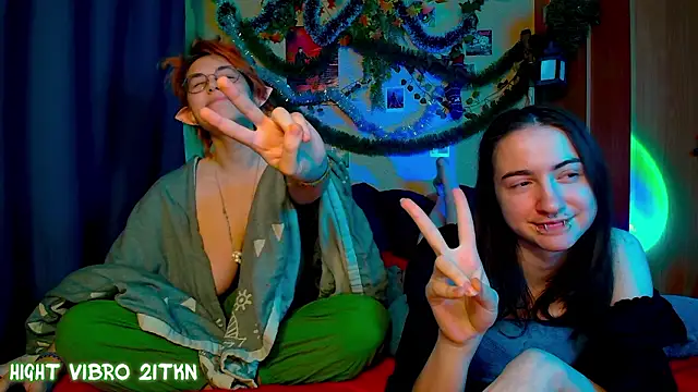 TrickyKitsune live sex cam