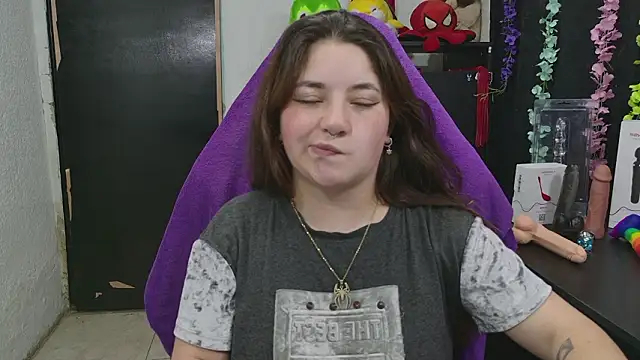 ann_bronw's cam snapshot