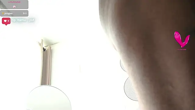 aidaadams's cam snapshot