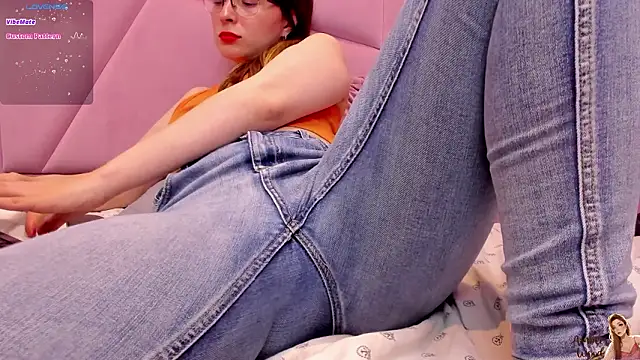 AmbeerWood_'s cam snapshot