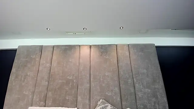 MeganR_'s cam snapshot