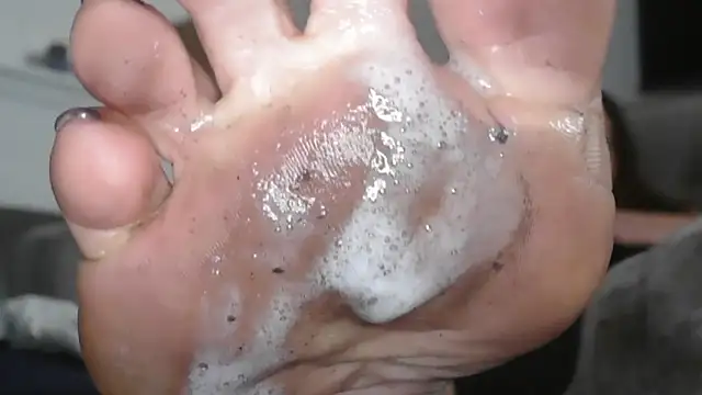 Miss_Bella_Feet's cam snapshot