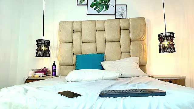 Cinthiabaker's cam snapshot