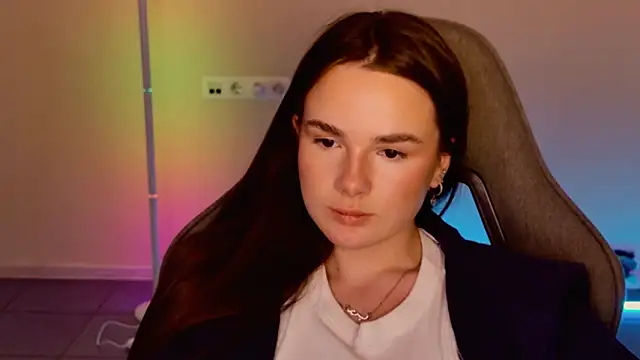 May_Bloom's cam snapshot