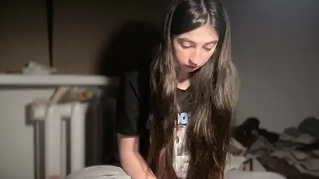 Aphr0ditee's cam snapshot