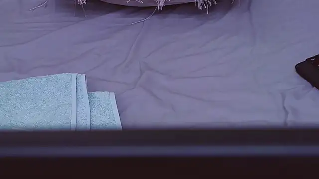 FoxyRamona's cam snapshot