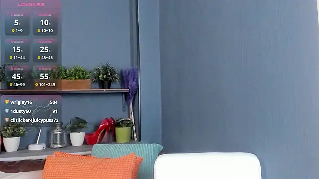 JessicaFoxie's cam snapshot