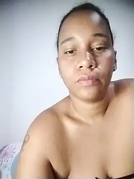 EbonyHorrny's cam snapshot