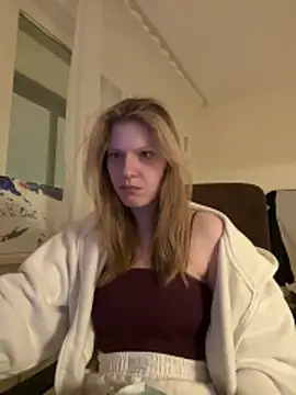 MaryHiggins's cam snapshot