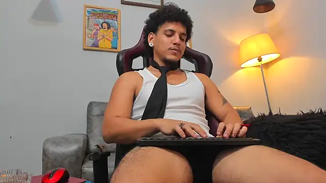 Xfire_boy69 live sex cam