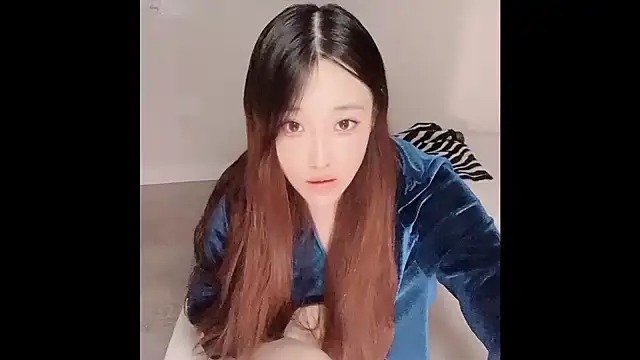 clara-cc live sex cam