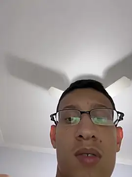 ligeirosafado live sex cam