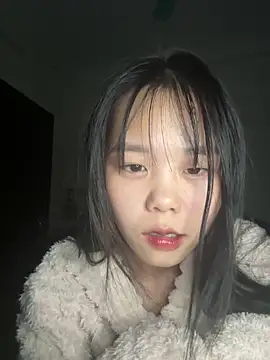 Emely-lysea live sex cam