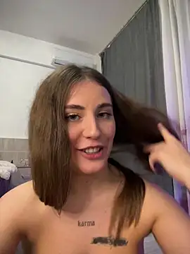 VanessaAnne's cam snapshot