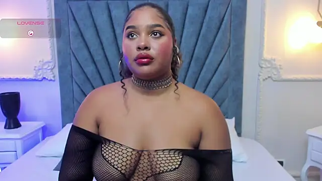 Helena-Snow's cam snapshot