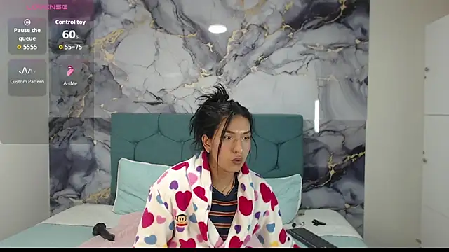 RoseeLuna's cam snapshot