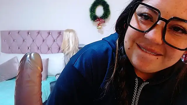 lanaqueen699's cam snapshot