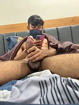 rajapo_1's cam snapshot