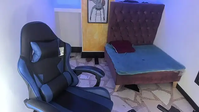 alison_moon7's cam snapshot