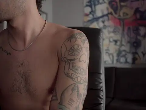 favdealer's cam snapshot