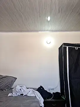 danialehot's cam snapshot