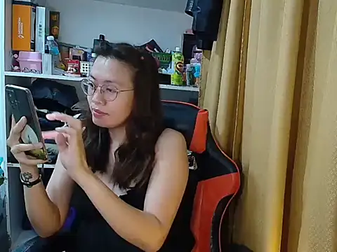 crizzybel's cam snapshot