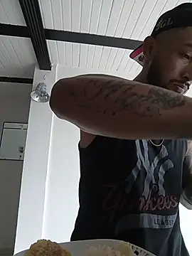 Kingbigcock23cm live sex cam