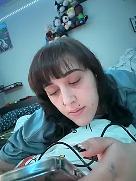 ThicBunz live sex cam