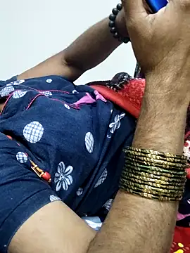 Tamilrojanew live sex cam