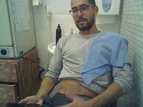 HS-hotsmile's cam snapshot