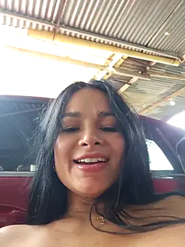 CataleyaRusso's cam snapshot