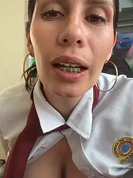 Alysson--'s cam snapshot