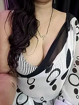 kaamuk_shweta live sex cam