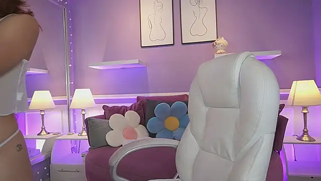 DahliaGrey's cam snapshot