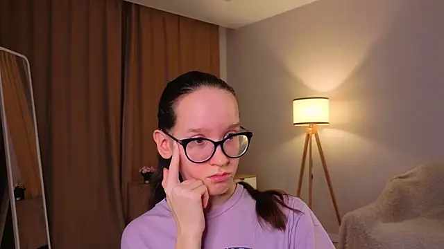 BettyBrowni live sex cam