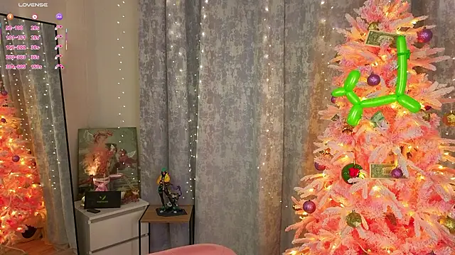 LunaraRada's cam snapshot