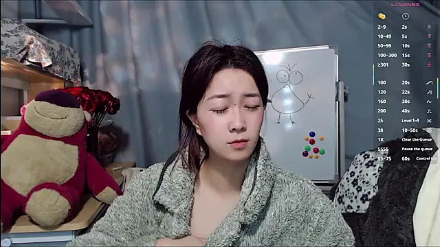 XueLi1902 live sex cam