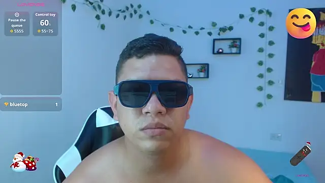 MaxSteel155 live sex cam