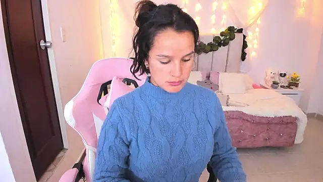 briandah_'s cam snapshot