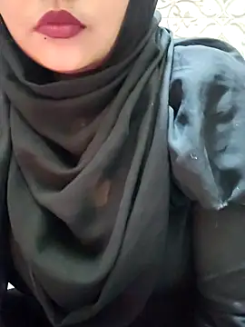 Indian-Nazia's cam snapshot