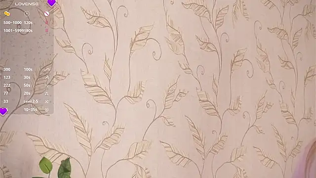 KarynPettas's cam snapshot