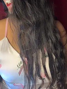 GLaM_GoDdEsS_143 live sex cam