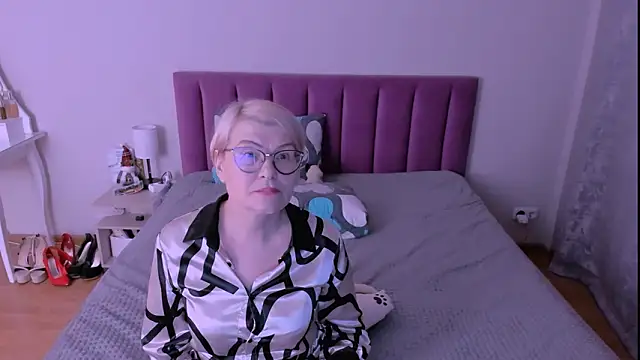 sabrinamacmarren's cam snapshot