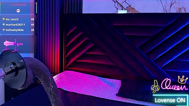 Lalalemoonds's cam snapshot