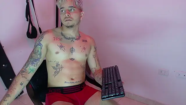 AliceandMax live sex cam