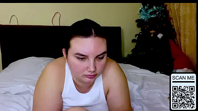 Dreamyblushfairy live sex cam